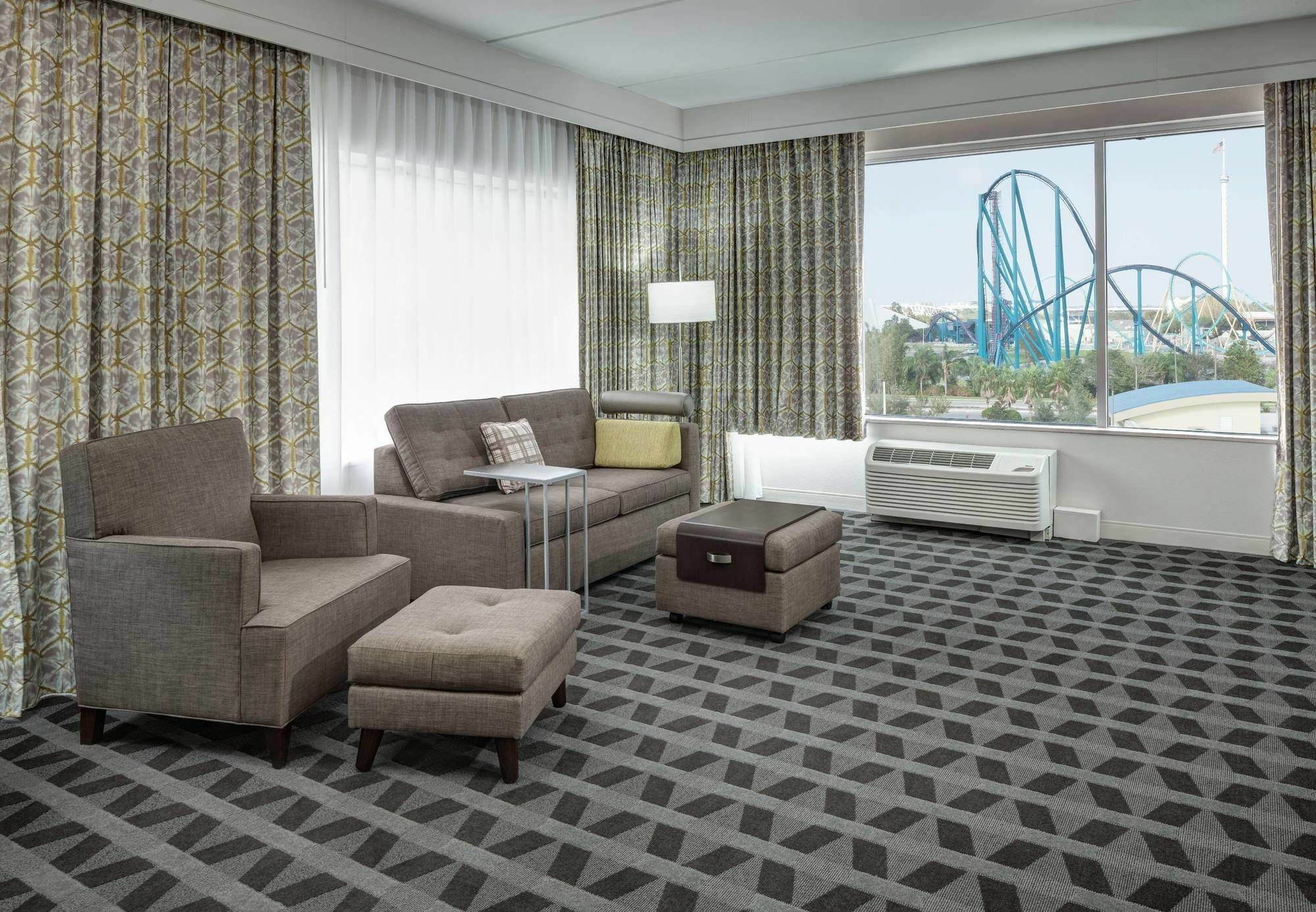 Towneplace By Marriott Orlando At Seaworld Williamsburg